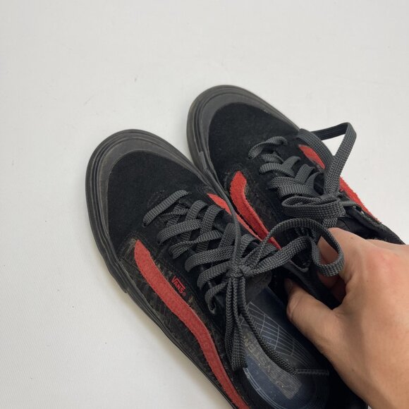 Vans Men’s Baker Style 112 Pro Skate Shoes Size 8 Black Red Suede Low Top Read - Picture 14 of 15